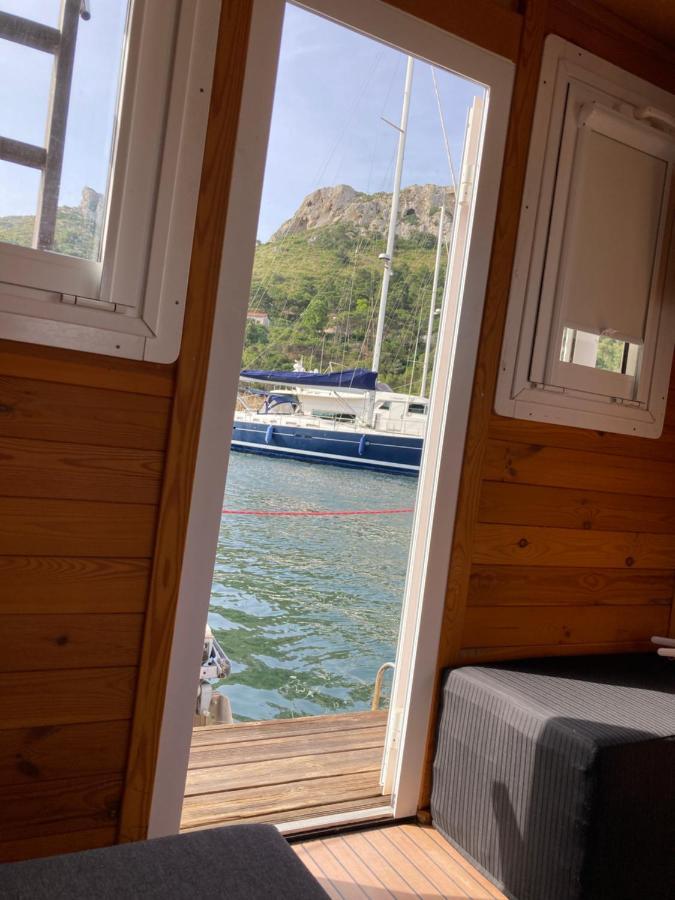 House Boat R Al Poetto 2 Pax Piu' 1 Botel Cagliari